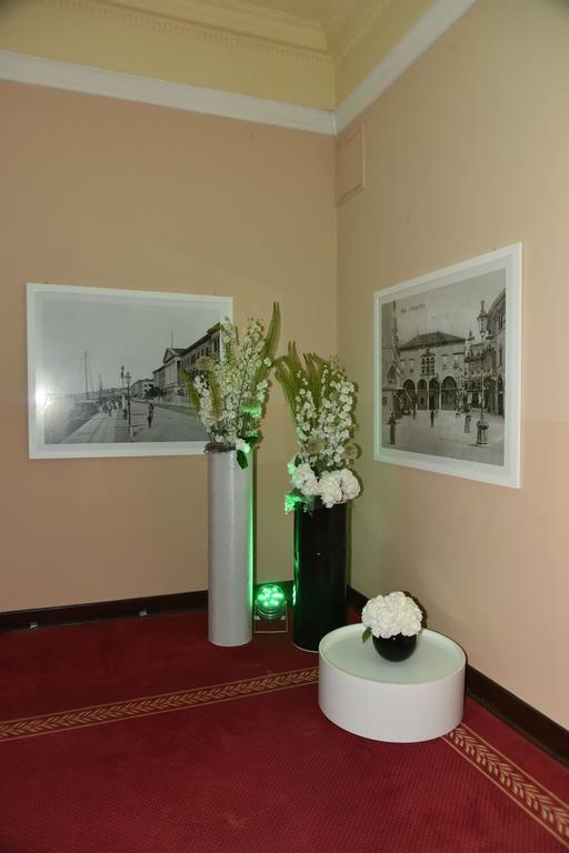 Guest House Hotel Riviera Пула Екстер'єр фото